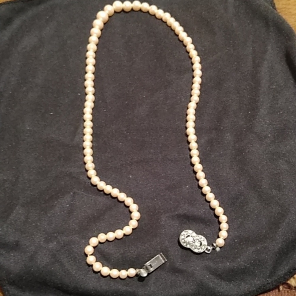 Art Deco Pearls Vintage 15 inches